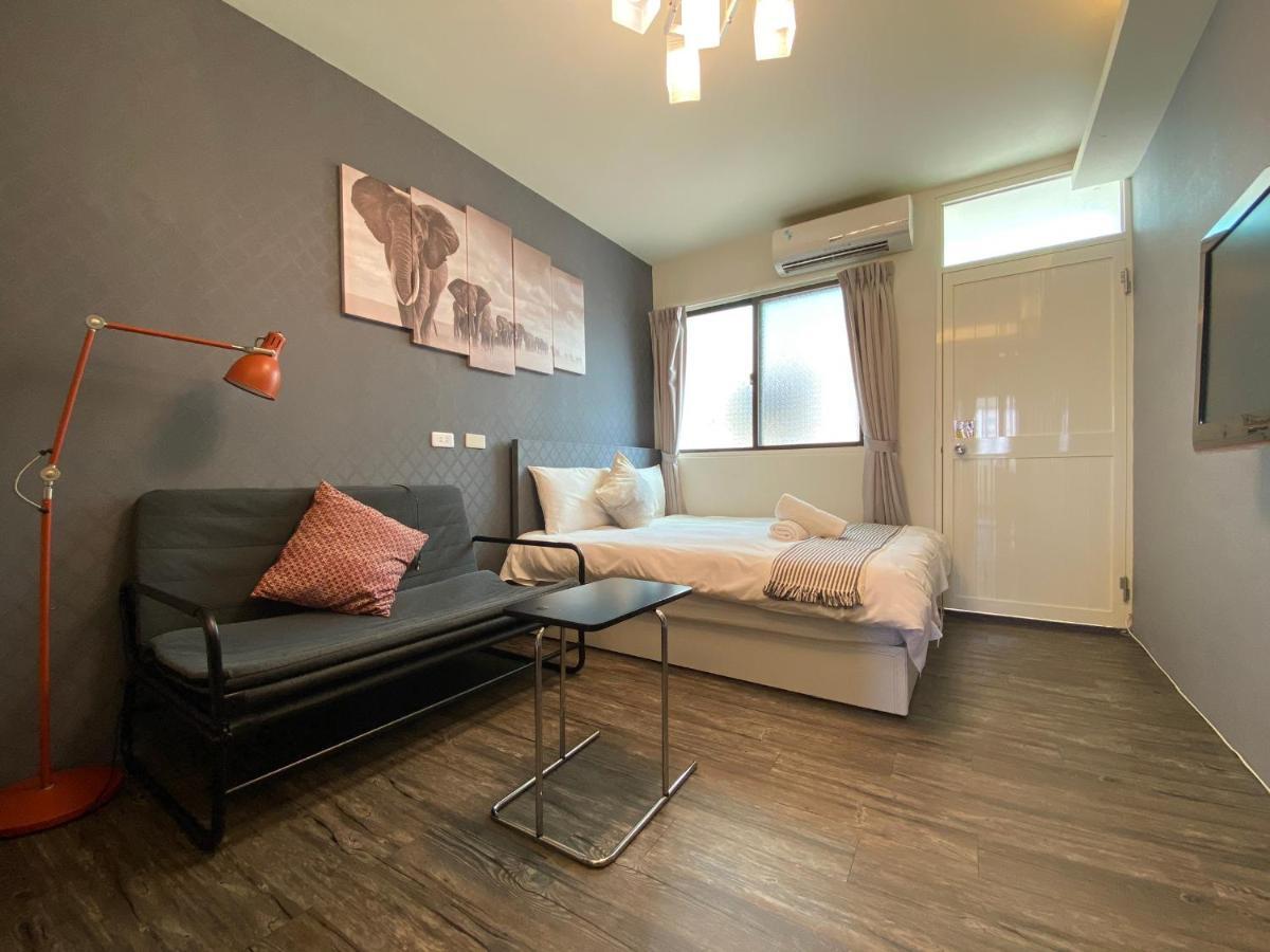 逢甲住宿 無接觸 自助入住 Taichung Extérieur photo